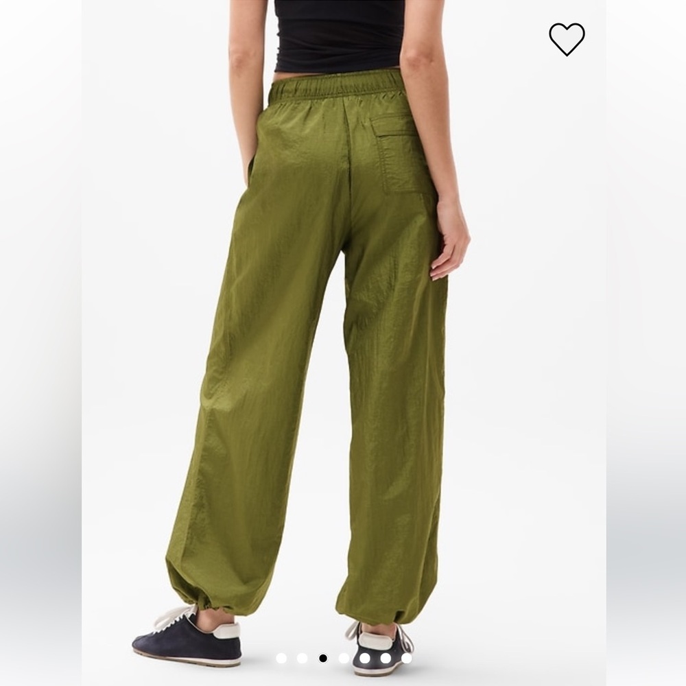 Athleta Lunar Sheen Utility Mid Rise Olive Green Women's Pants, Small - Picture 3 of 10
